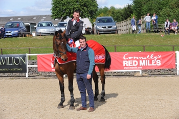 Mark Edwards wins Connolly’s RED MILLS Senior Newcomers Second Round at Wales and West Show